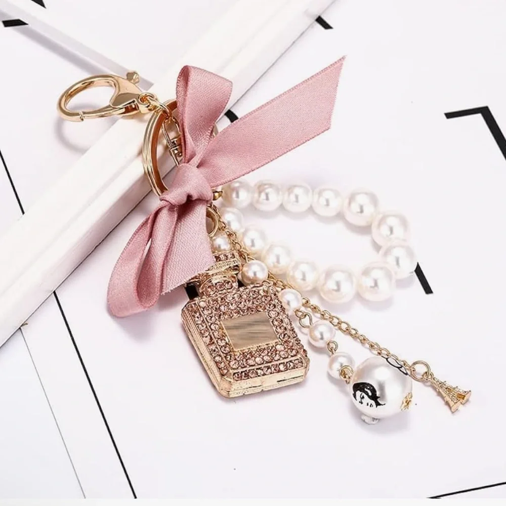 NWT Elegant Pink and Gold Keychain with Pearl Accents